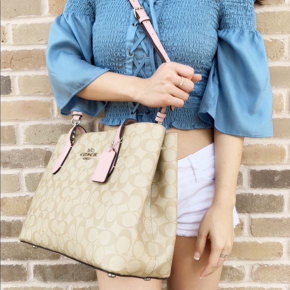 NWT Coach Tote - Picture 3 of 3